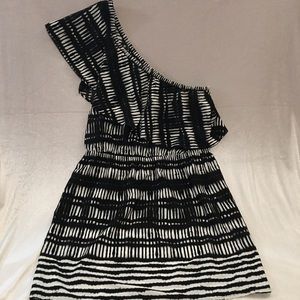 Express dress size L